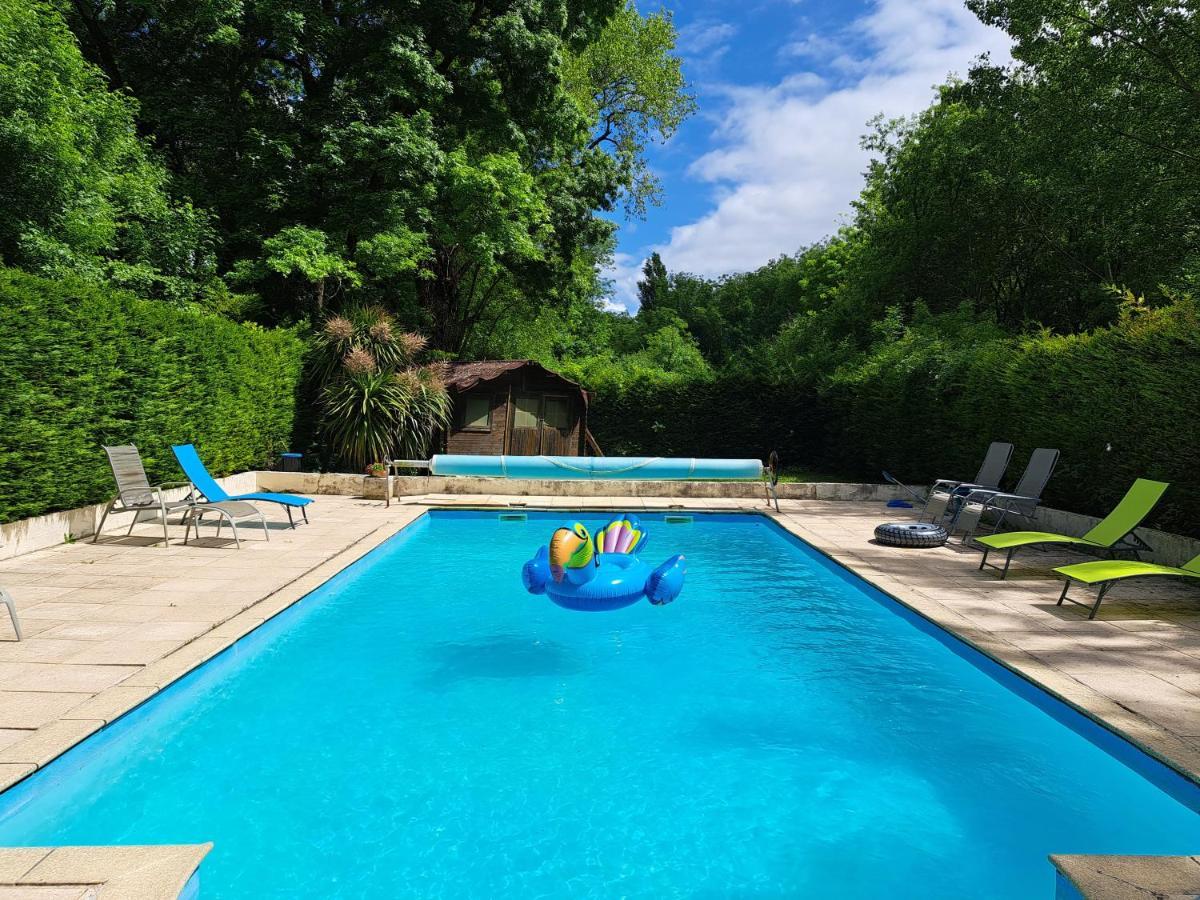 Le Moulin Etourneau - 3 Gites Avec 2 Piscines Champagnac  Exteriér fotografie