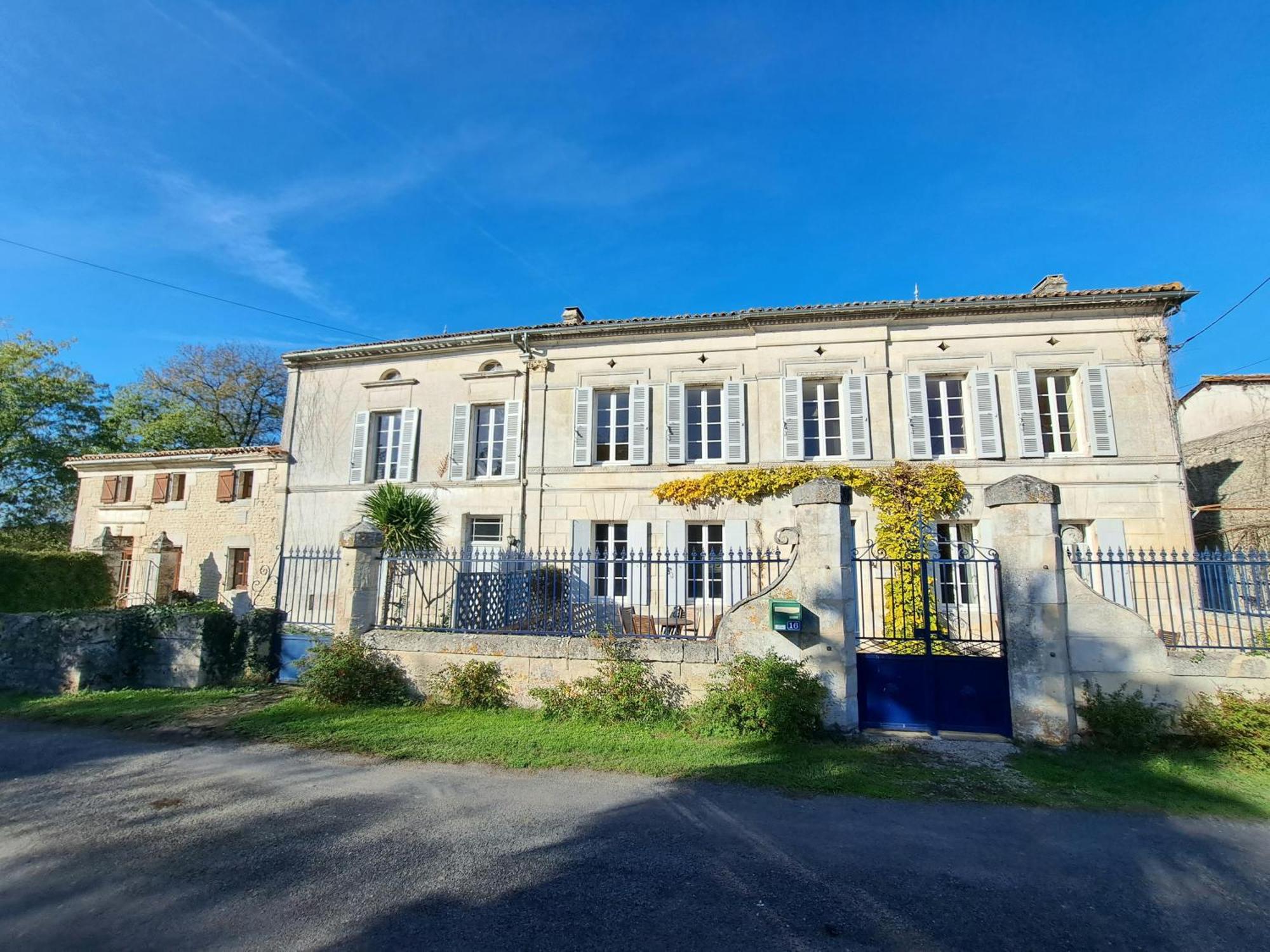 Le Moulin Etourneau - 3 Gites Avec 2 Piscines Champagnac  Exteriér fotografie