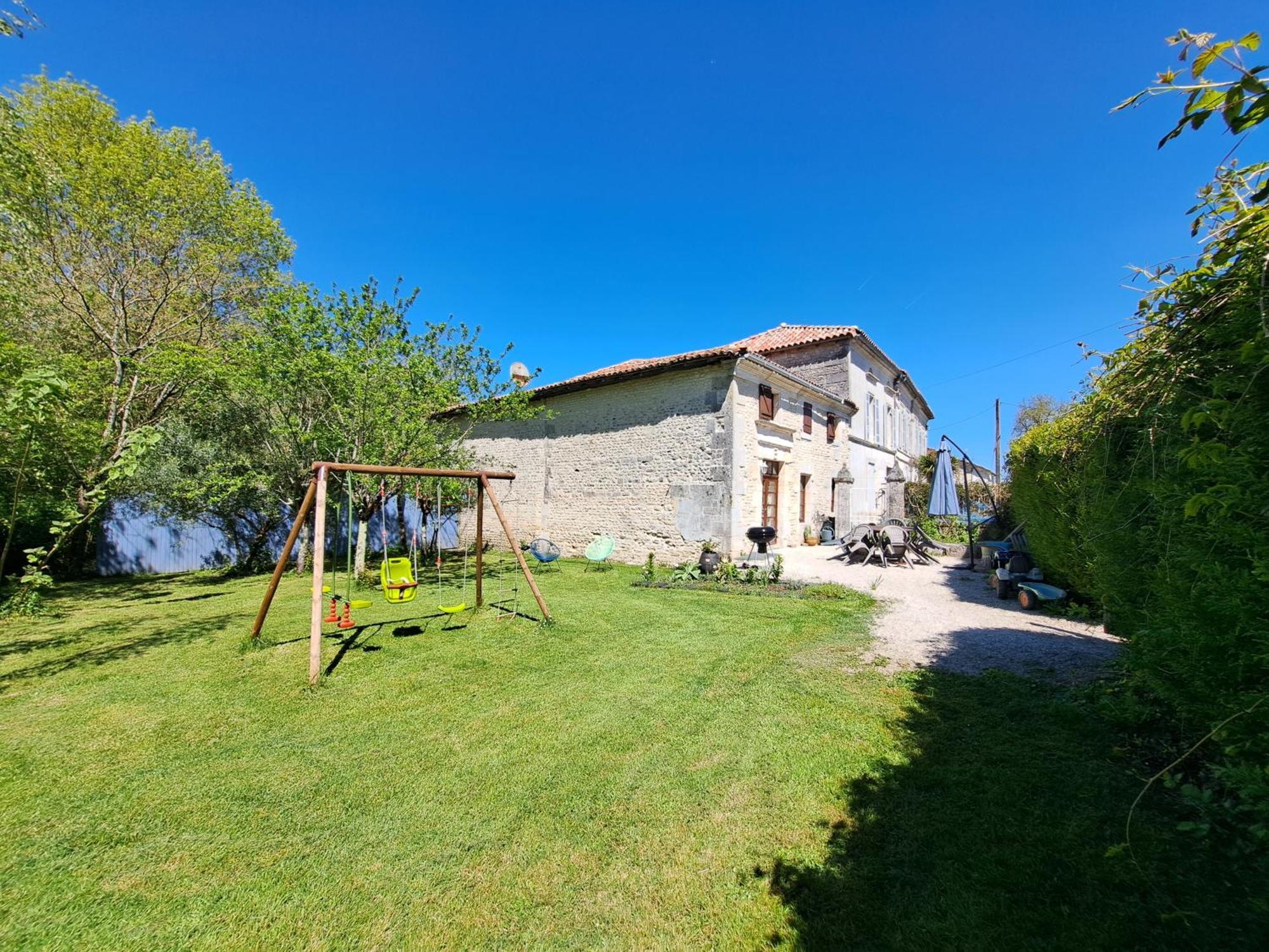 Le Moulin Etourneau - 3 Gites Avec 2 Piscines Champagnac  Exteriér fotografie